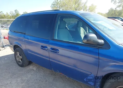 2007 Chrysler Town & Country Lx z USA, uszkodzony, nr VIN 2A4GP44R97R353793